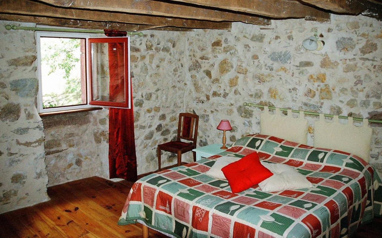 Chambres D'Hotes Idiartekoborda Сент-Этьен-де-Баигорри Экстерьер фото