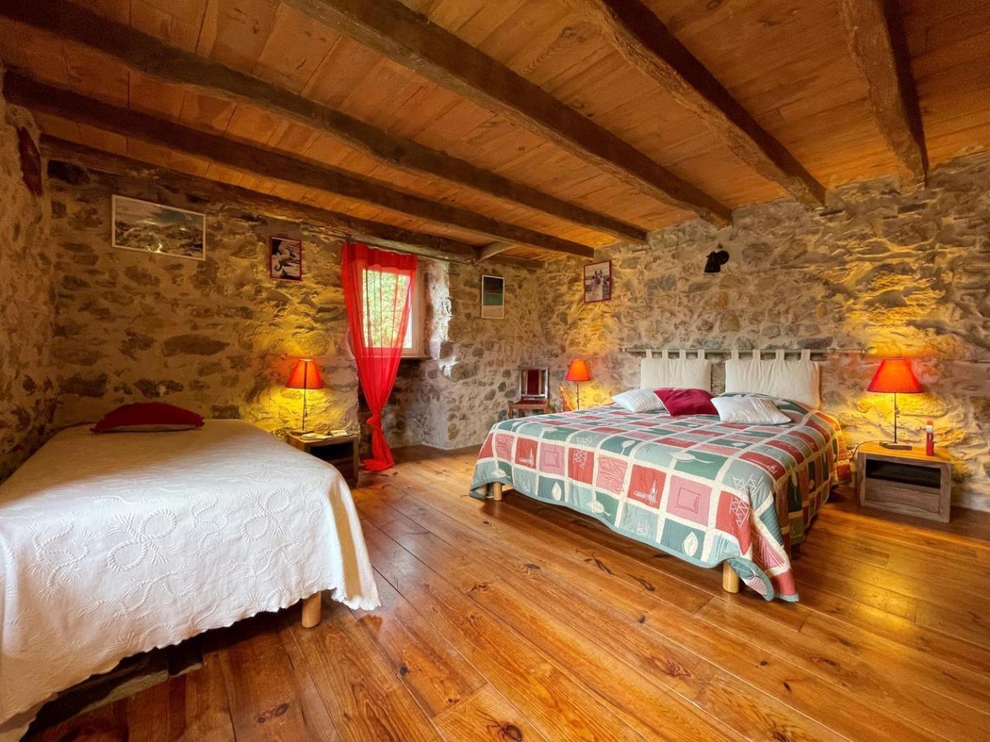 Chambres D'Hotes Idiartekoborda Сент-Этьен-де-Баигорри Экстерьер фото