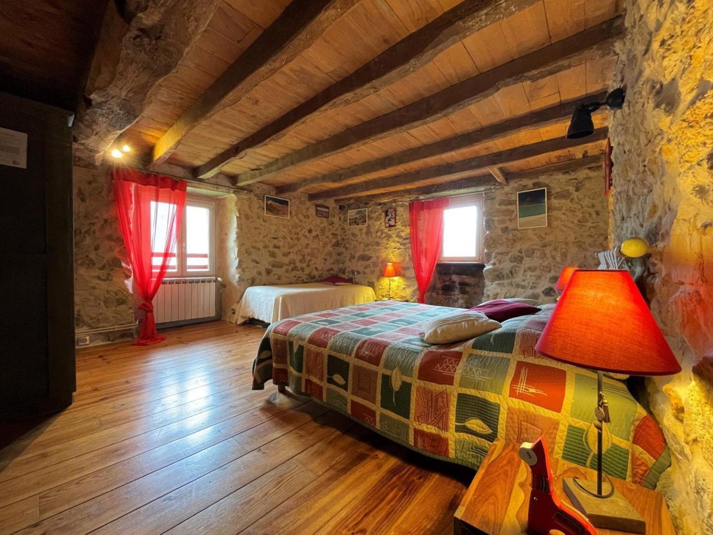 Chambres D'Hotes Idiartekoborda Сент-Этьен-де-Баигорри Экстерьер фото
